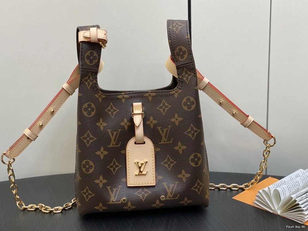 First bag ru VUITTON Atlantis LOUIS BB 0726